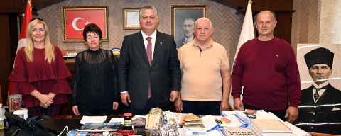 Yalova Belediyesi kardeş şehir Smolyan heyetini ağırladı