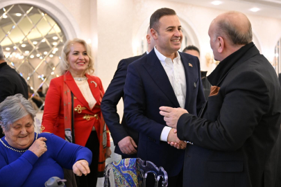 Başkan Akın İstanbul’daki Balıkesirliler ile kucaklaştı