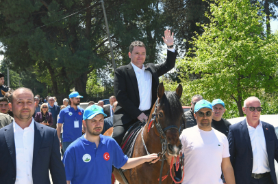 Bursa Osmangazi’de ‘Geleneksel Rahvan At Koşusu’ coşkusu...